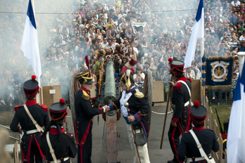 Piraten abordatzea izango da jaietako ekimenik ikusgarrienetarikoa . (Juan Carlos RUIZ / ARGAZKI PRESS)