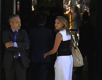 La secretaria general del PP, María Dolores de Cospedal, a su llegada a la Audiencia Nacional española. (NAIZ.INFO) 