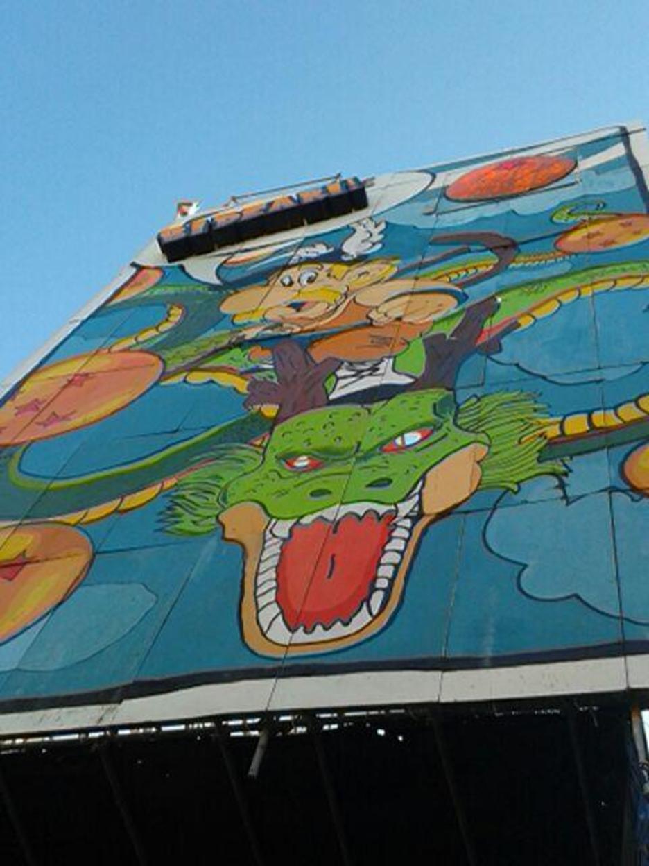 Kaskagorrik errekorra egin du erretako txosna eraberritzeko lanetan (Ikoitz Arrese)