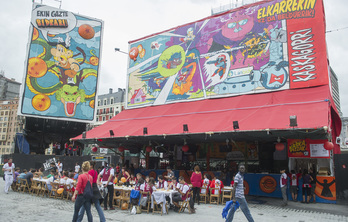 Kaskagorri ha rehabilitado a tiempo su txosna.