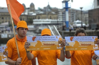 Ur Harresia deituriko ekimenaren aurkezpena. (Jagoba MANTEROLA / ARGAZKI PRESS)