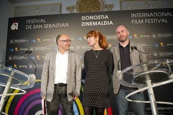 José Luis Rebordinos, junto a Maialen Beloki y Joxean Fernández, miembros del comité de dirección de Zinemaldia. (Juan Carlos RUIZ/ARGAZKI PRESS)