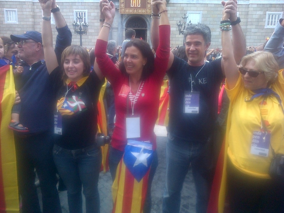 Una delegación de Udalbiltza ha participado en la Vía Catalana. (UDALBILTZA)