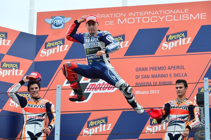 Lorenzo celebra la victoria. (Giusepe CACACE / AFP)