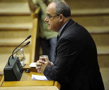 Joseba Egibar, durante su intervención en el Parlamento de Gasteiz. (Juanan RUIZ/ARGAZKI PRESS)