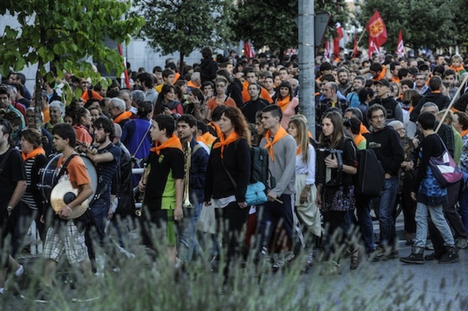 Jende ugari izan da Barañaingo kaleetan. (Jagoba MANTEROLA/ARGAZKI PRESS)