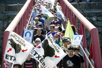 Amurriotik abiatu den martxa Laudiora iristen. (Raul BOGAJO / ARGAZKI PRESS)
