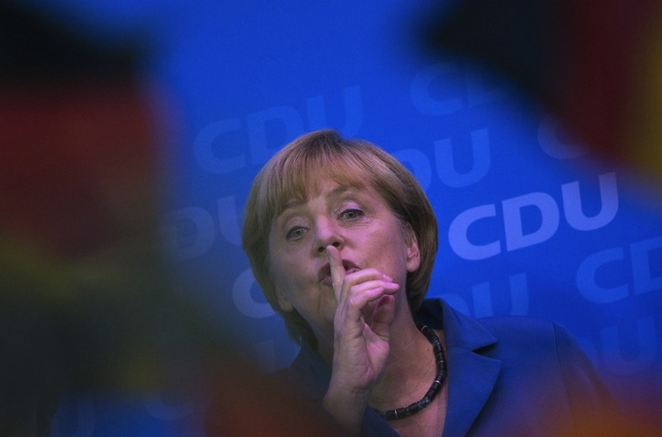 Merkel durante su intervención tras conocer los resultados electorales. (Johannes EISELE / AFP)