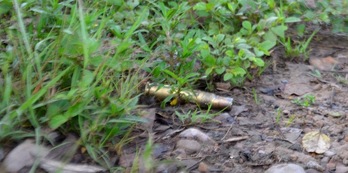 Proyectil hallado cerca del municipio de Tame, en Arauca. (Daniel MARTÍNEZ/AFP)