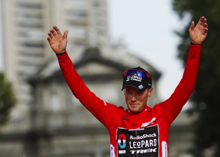 Chris Horner, al proclamarse campeón de la Vuelta. (Jaime REINA/AFP PHOTO)