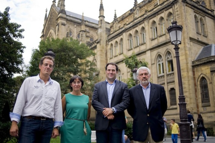 Mario Zubiaga, Zelai Nikolas, Jon Iñarritu y Jean Pierre Massias. (Juan Carlos RUIZ/ARGAZKI PRESS)