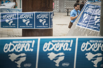 Las movilizaciones en protesta por el ataque contra Herrira se han repetido durante toda la semana. (Jon HERNAEZ / ARGAZKI PRESS)