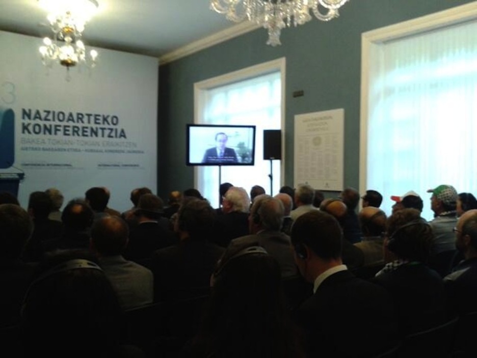 El alcalde de Hiroshima (Japón) ha intervenido por vídeo conferencia.