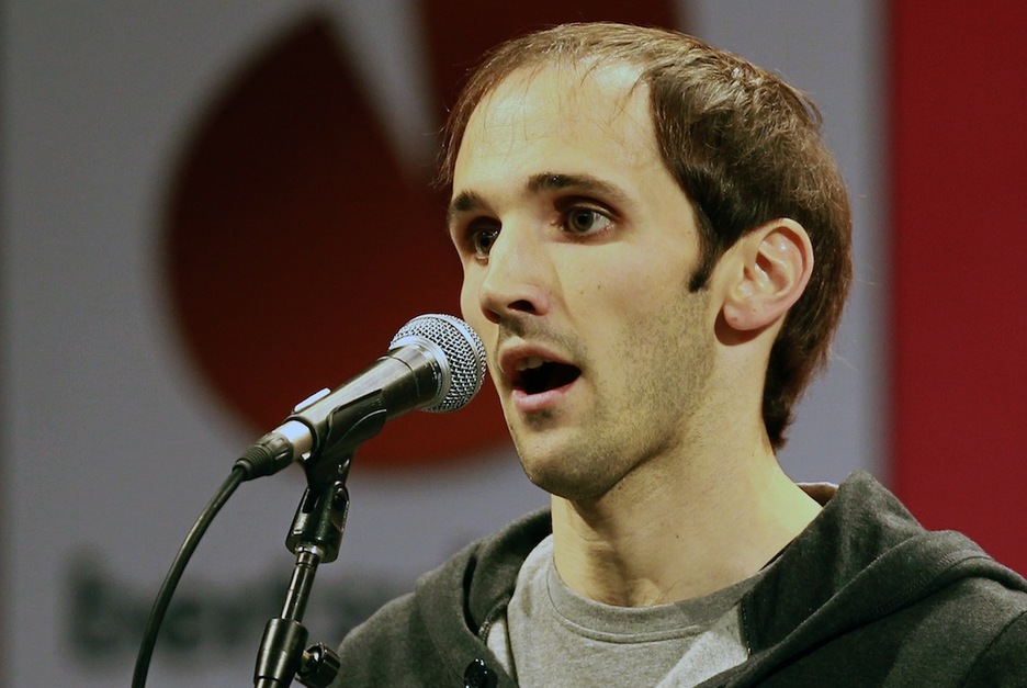 Sustrai Colina Acordarementeria. Urruña, 1982. (Bob EDME/ARGAZKI PRESS)