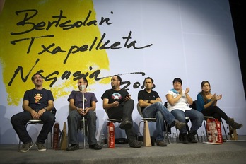 Markina-Xemeingo kanporaketan parte hartu zuten Agin Laburuk, Beñat Ugartetxeak, Eneko Abasolok, Eneko Fernandezek, Onintza Enbeitak eta Jone Uriak. (Juan Carlos RUIZ/ARGAZKI PRESS)