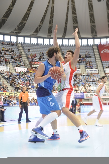 Gipuzkoa Basket es el único conjunto vasco que se ha estrenado con victoria. (Jon URBE / ARGAZKI PRESS)