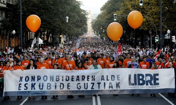 Los procesados Sabin del Bado y Karmelo Landa durante la comparecencia de hoy. (ARGAZKI PRESS)