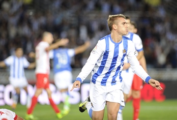 Griezmanek bi gol egin ditu. (Jon URBE / ARGAZKI PRESS)