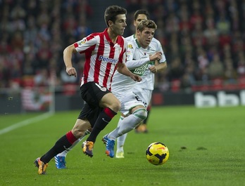 Susaeta ha sido el autor del primer tanto rojiblanco. (Luis JAUREGIALTZO / ARGAZKI PRESS)