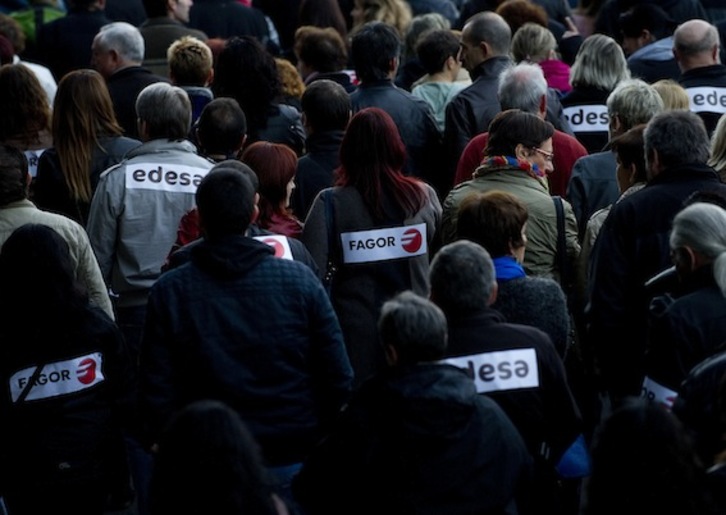 Manifestación de los trabajadores de Fagor en Arrasate. (Raul BOGAJO/ARGAZKI PRESS)