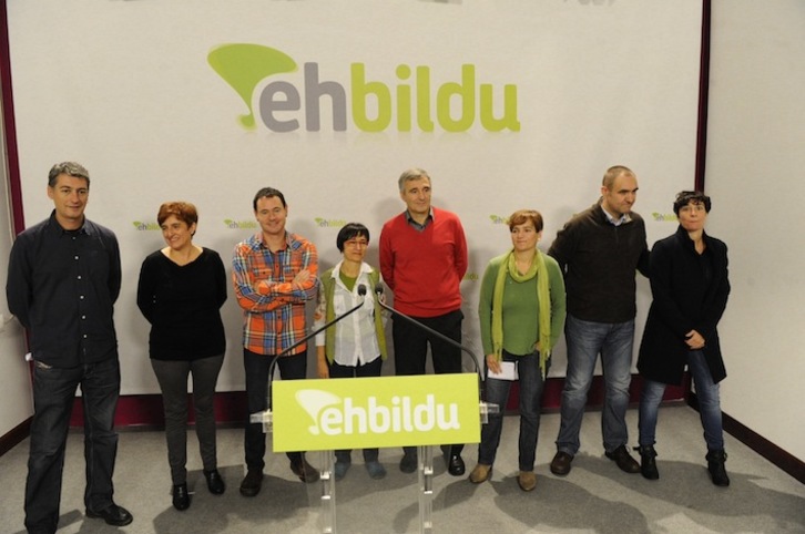 Representantes de EH Bildu durante la comparecencia de cara a las europeas de 2014. (Gorka RUBIO/ARGAZKI PRESS)