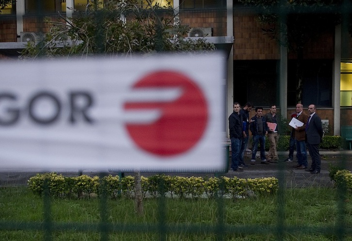 El diputado general de Gipuzkoa, Martin Garitano, el pasado miércoles en las instalaciones de Fagor. (Raul BOGAJO/ARGAZKI PRESS)