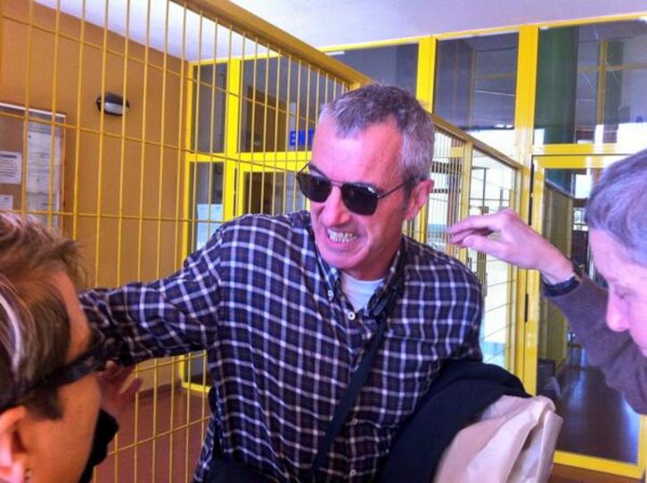 Jon Aginagalde, ha abandonado este mediodía la prisión de Albolote. (@GUZTIOKLANEAN)