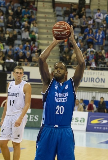 Robinson ha sido el máximo anotador, con 21 puntos. (Gorka RUBIO / ARGAZKI PRESS)