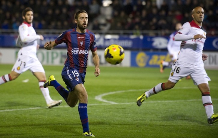 El Eibar no ha podido prolongar su buena racha en la visita del Mallorca a Ipurua. (Raul BOGAJO/ARGAZKI PRESS)