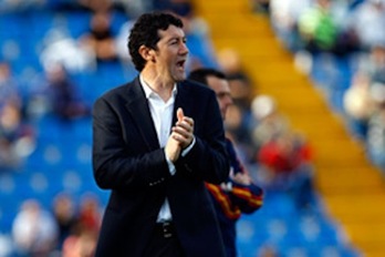 Juan Carlos Mandiá será el nuevo técnico del Alavés. (www.deportivoalaves.com)