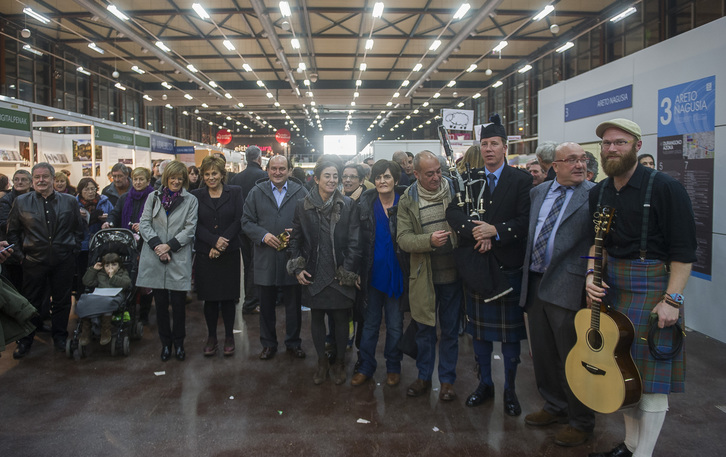 Kulturzaleen itsasoak gora egingo duen itxaropenean