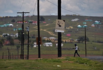 Mandela reposará en Qunu, la pequeña aldea en la que creció. (Carl DE SOUZA / AFP PHOTO) 