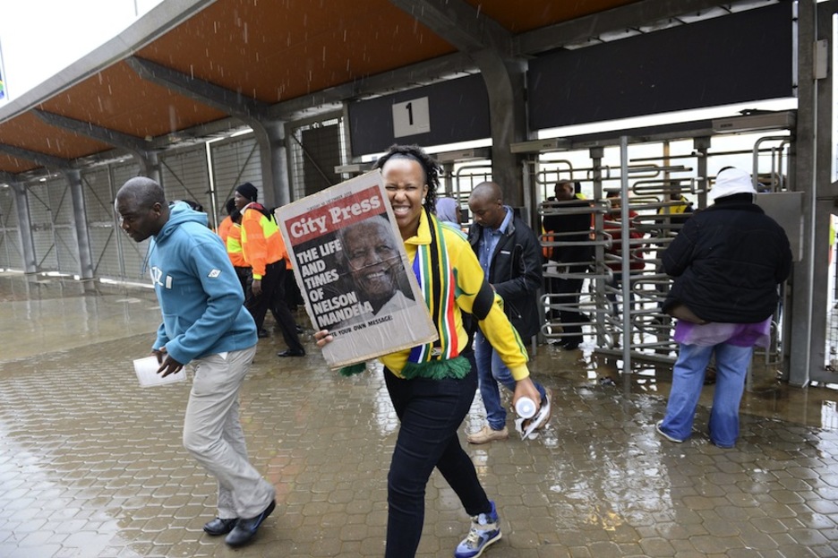 Miles de ciudadanos han accedido al recinto deportivo. (Stephane DE SAKUTIN/AFP) Miles de ciudadanos han accedido al recinto deportivo. (Stephane DE SAKUTIN/AFP)