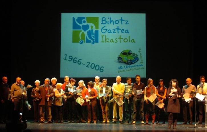 La ikastola de Santurtzi celebró en 2006 su 40º aniversario. (Marisol RAMÍREZ / ARGAZKI PRESS)