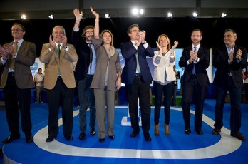 Imagen de un acto electoral del PP, con su presidenta y adalid de los recortes autonómicos en Castilla y La-Mancha, María Dolores de Cospedal, en el centro. (Raul BOGAJO/ARGAZKI PRESS)
