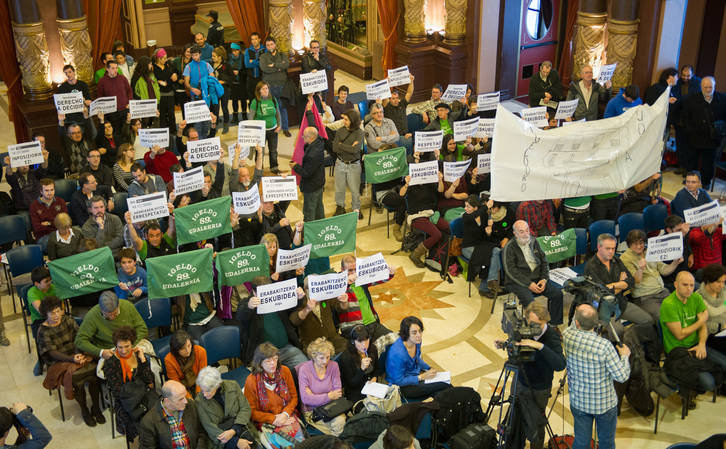 Imagen del pleno celebrado hoy en el Ayuntamiento de Donostia. (Andoni CANELLADA/ARGAZKI PRESS)