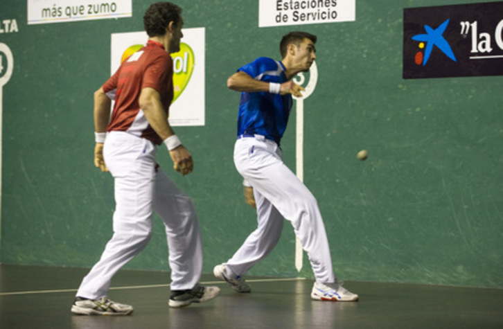 Último partido de la segunda jornada del Parejas disputado en Eibar. (Raul BOGAJO/ARGAZKI PRESS)