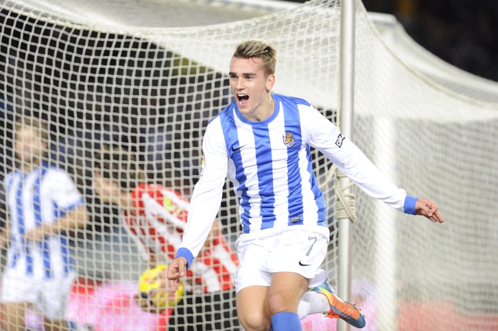 Griezman celebra un gol. (Jon URBE / ARGAZKI PRESS)