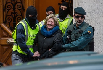 Arantza Zulueta ha sido conducida al registro del despacho de Iñaki Goioaga, que no se ha llevado a cabo. (Luis JAUREGIALTZO/ARGAZKI PRESS)