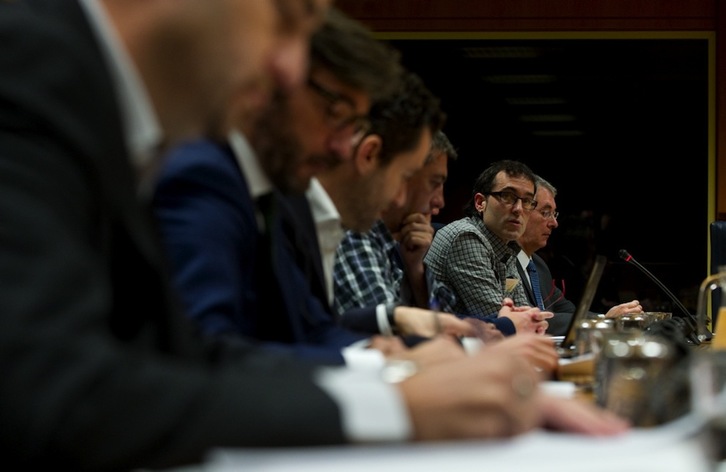 Un momento de la Diputación Permanente. (ARGAZKI PRESS)