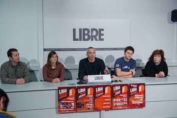 Juani Lizaso, Olatz Izagirre, Joseba Permach, Euken Villasante eta Idoia Arbelaitz, gaurko agerraldian. (Andoni CANELLADA/ARGAZKI PRESS)