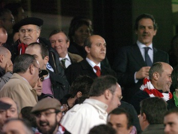 José María del Nido, durante una visita a San Mamés en 2009. (Luis JAUREGIALTZO / ARGAZKI PRESS)