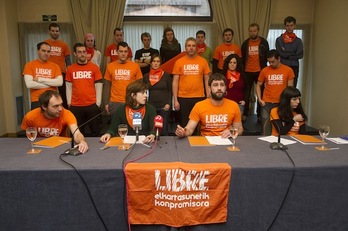 Gazte auziperatuek agerraldia egin dute larunbat honetan. (Raul BOGAJO/ARGAZKI PRESS)