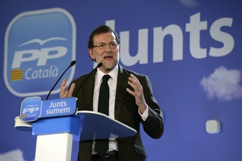 El presidente del Gobierno español, Mariano Rajoy, durante su intervención en Barcelona. (Lluis GENÉ/AFP PHOTO)
