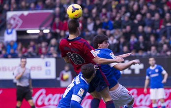 Athletic erraz nagusitu da Sadarren. (Jagoba MANTEROLA / ARGAZKI PRESS)