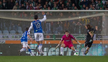 Joaneko partidan, 3-1 irabazi zion Realak Kantabriako taldeari. (Andoni CANELLADA/ARGAZKI PRESS)