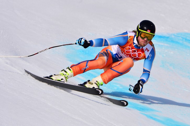 Jansrud durante el descenso. (AFP)