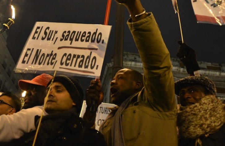 Protesta en Madrid tras los hechos del 6 de febrero en Ceuta. (Gerard JULIEN/AFP)