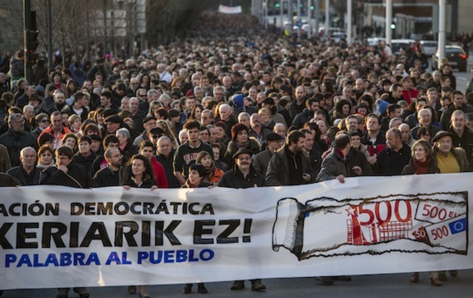 Manifestación en Iruñea contra la corrupción y por la regeneración democrática. (Jagoba MANTEROLA/ARGAZKI PRESS)