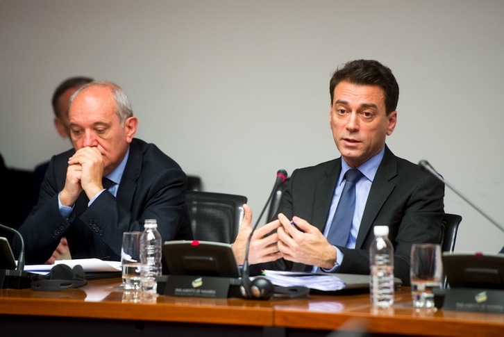 Manuel Arana, durante su comparecencia ante la comisión de investigación. (Iñigo URIZ/ARGAZKI PRESS)